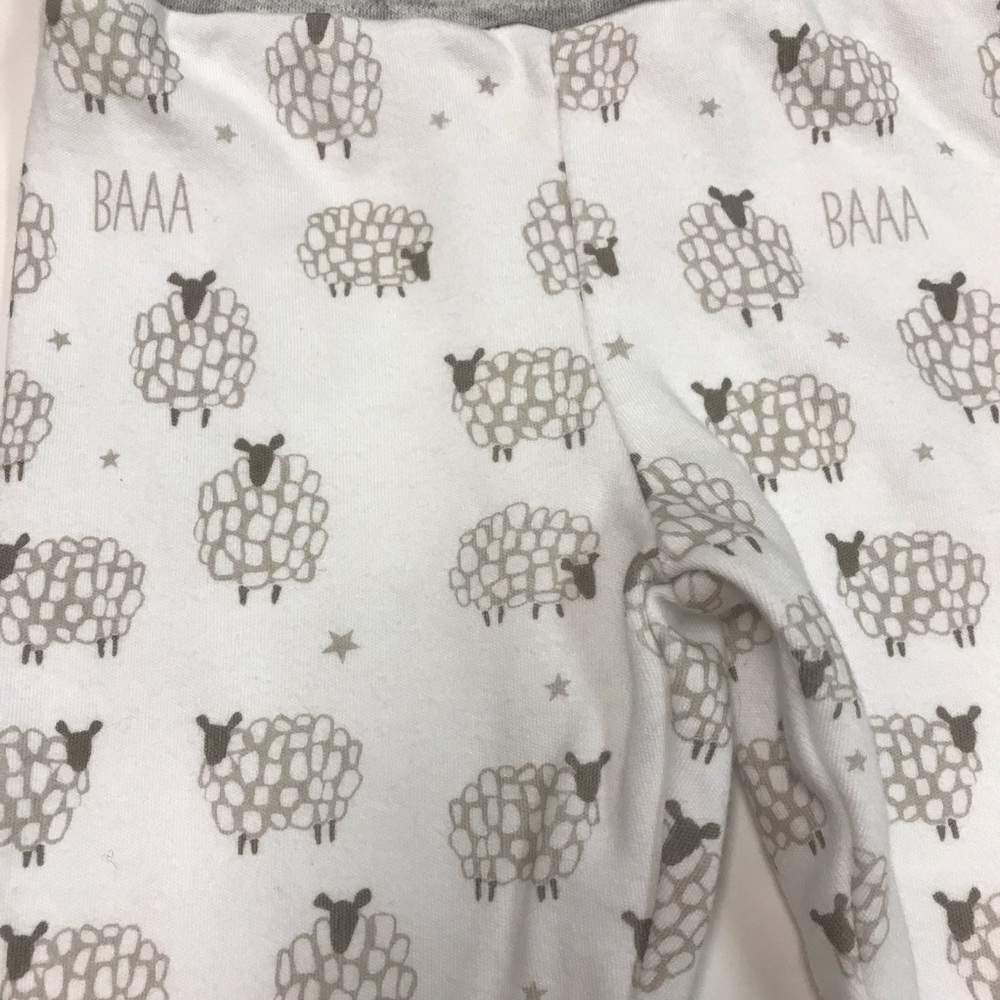 Mudpie baby pants and no brand baby blanket - Picture 3 of 5